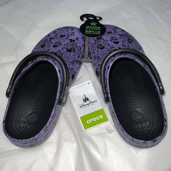 M4/W6 DISNEY CROCS The Haunted Mansion Shoes *UNISEX*SLIP RESISTANT* - Picture 11 of 15